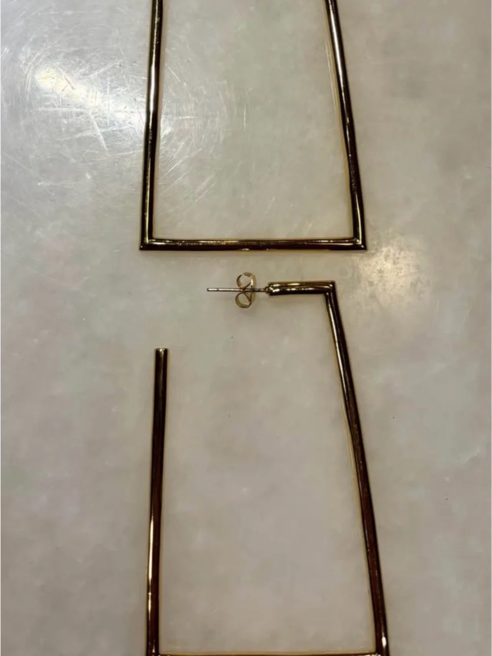 N/A geometric hoop